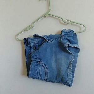 Woman's shorts